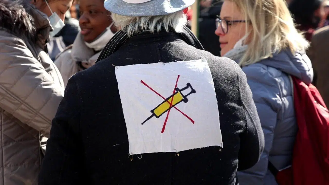 Toplum sağlığı için aşılanma: Uzmanlardan ‘bağışıklama’ uyarısı