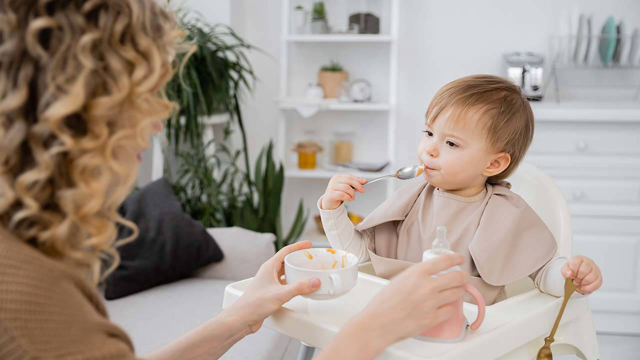 Uzmanından kritik ‘ek gıda’ uyarısı: 1 yaş öncesi bu besinlere dikkat