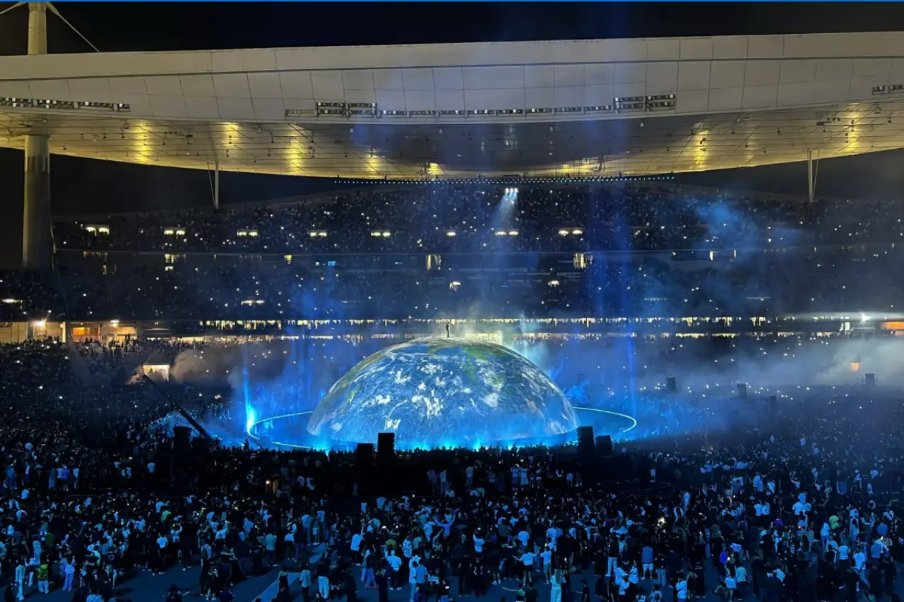 Dünyaca ünlü iki isim İstanbul’da: Kanye West konseri büyük ilgi gördü